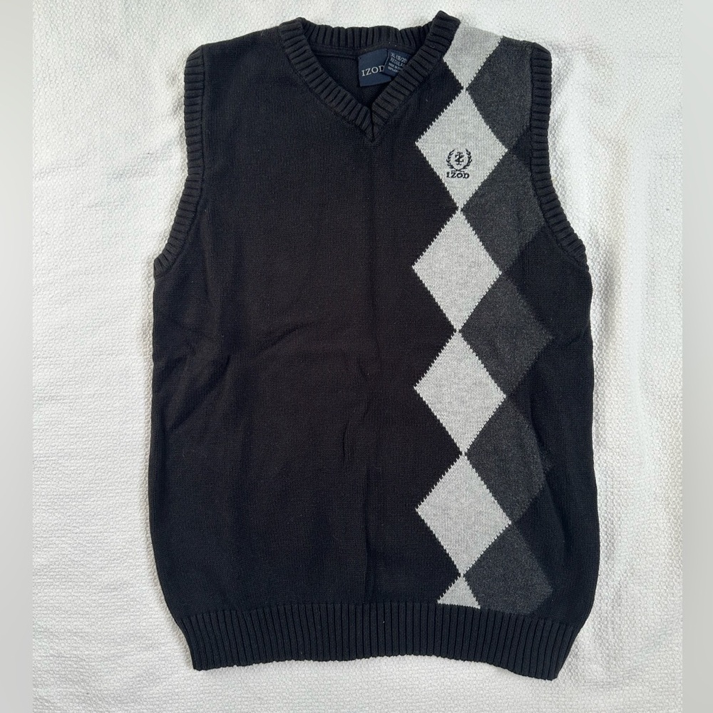 IZOD Boys XL 18/20 Argyle Sweater Vest Black Gray Preppy Golf School Holiday